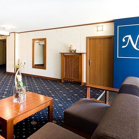 Hotel Naramowice 波兹南 外观 照片