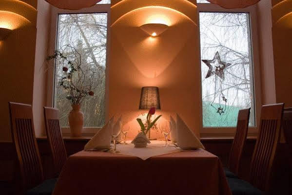 Hotel Naramowice 波兹南 餐厅 照片