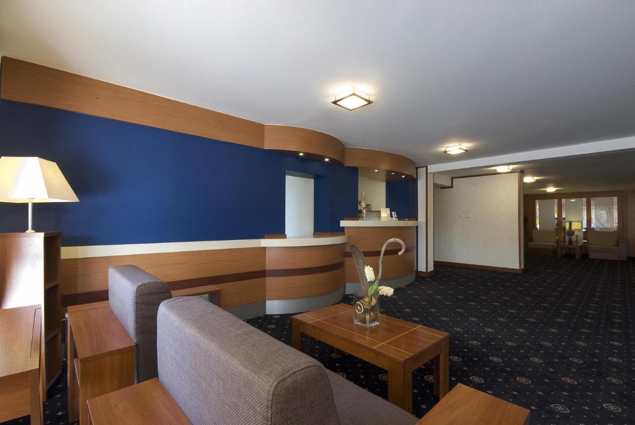 Hotel Naramowice 波兹南 内观 照片